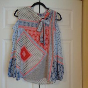 Chico’s Top SZ 2 or large